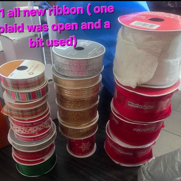 Assorted Ribbon Collection - Picture 1 of 1